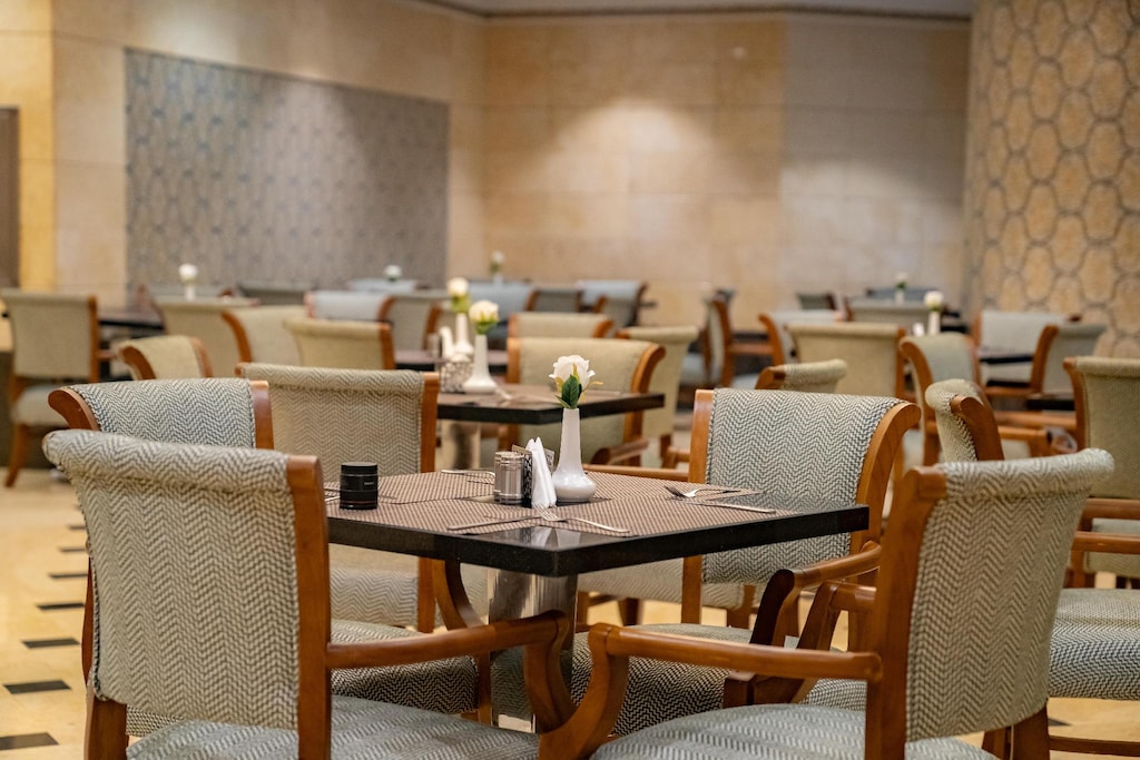 81c8ece99899cb64ce0f5b0fb94c6a7c